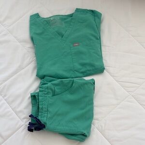 Figs Teal Scrub Ensemble